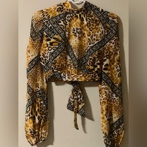 Cheetah 🐆 print crop top